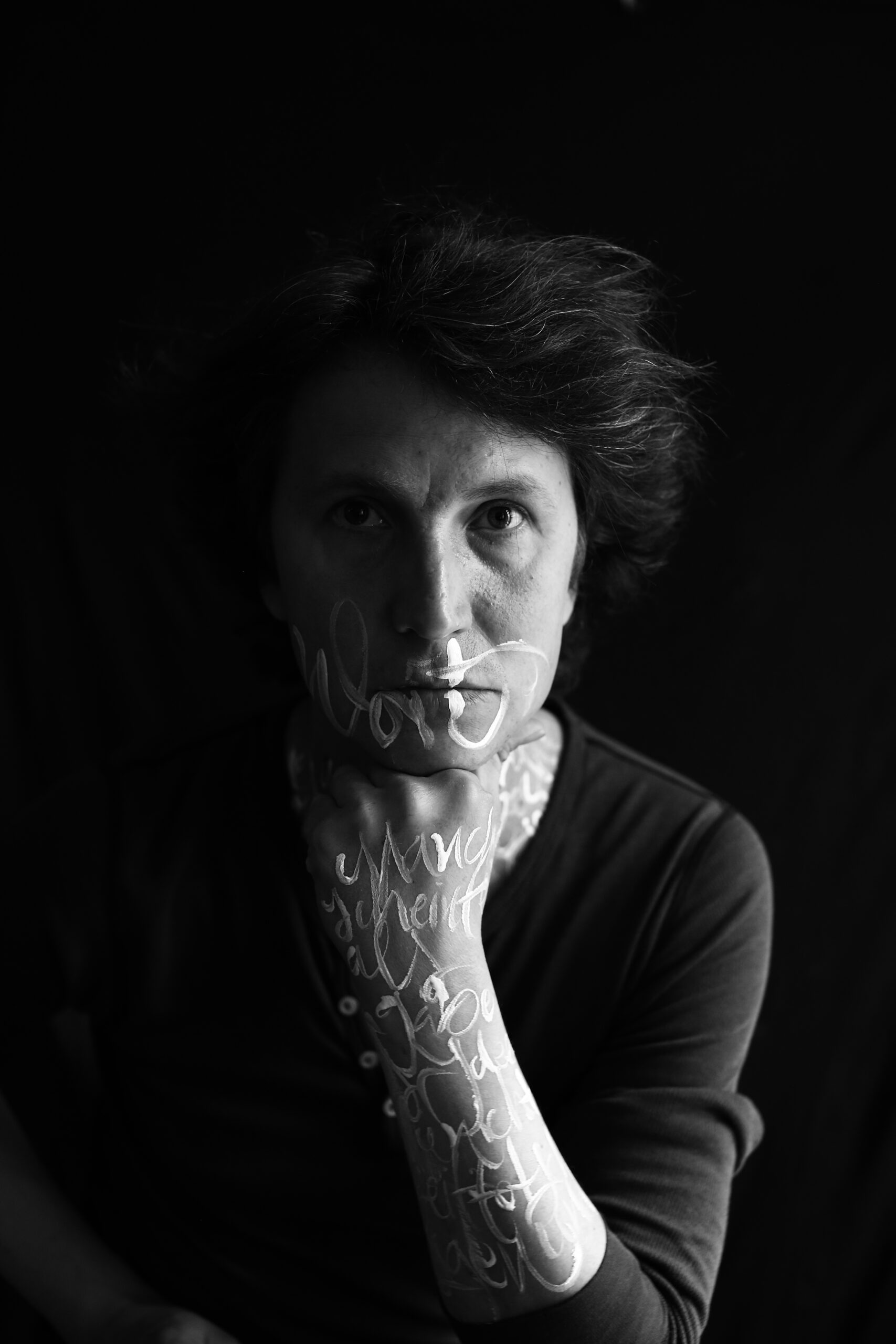 Jeannine Platz / wieglas: The voice on my skin Jeannine Platz / wieglas: The voice on my skin